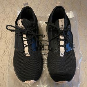 Kuru Atom Shoes/Sneakers Jet-Black-Misty Lilac